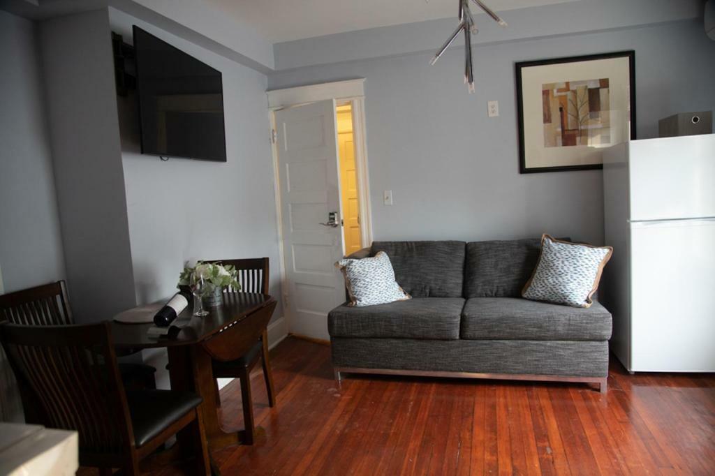 Vacation House Dc Вашингтон Екстериор снимка